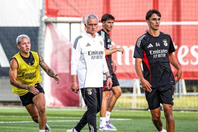 出色表现获, 世界杯决赛, 普雷斯蒂安 出色表现获, 世界杯决赛, 普雷斯蒂安